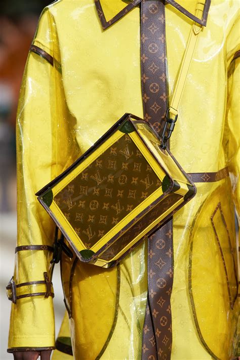 louis vuitton runway bags 2014|louis vuitton runway collection.